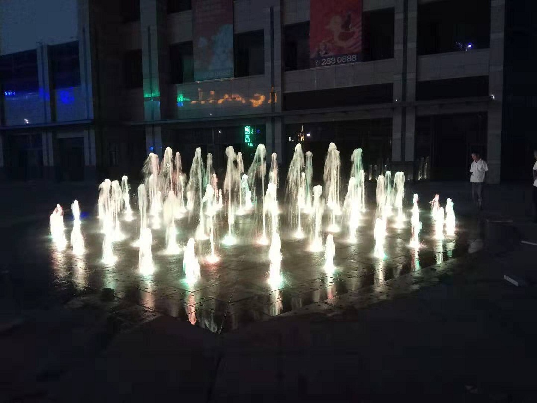 衡阳市银泰红城广场喷泉景观